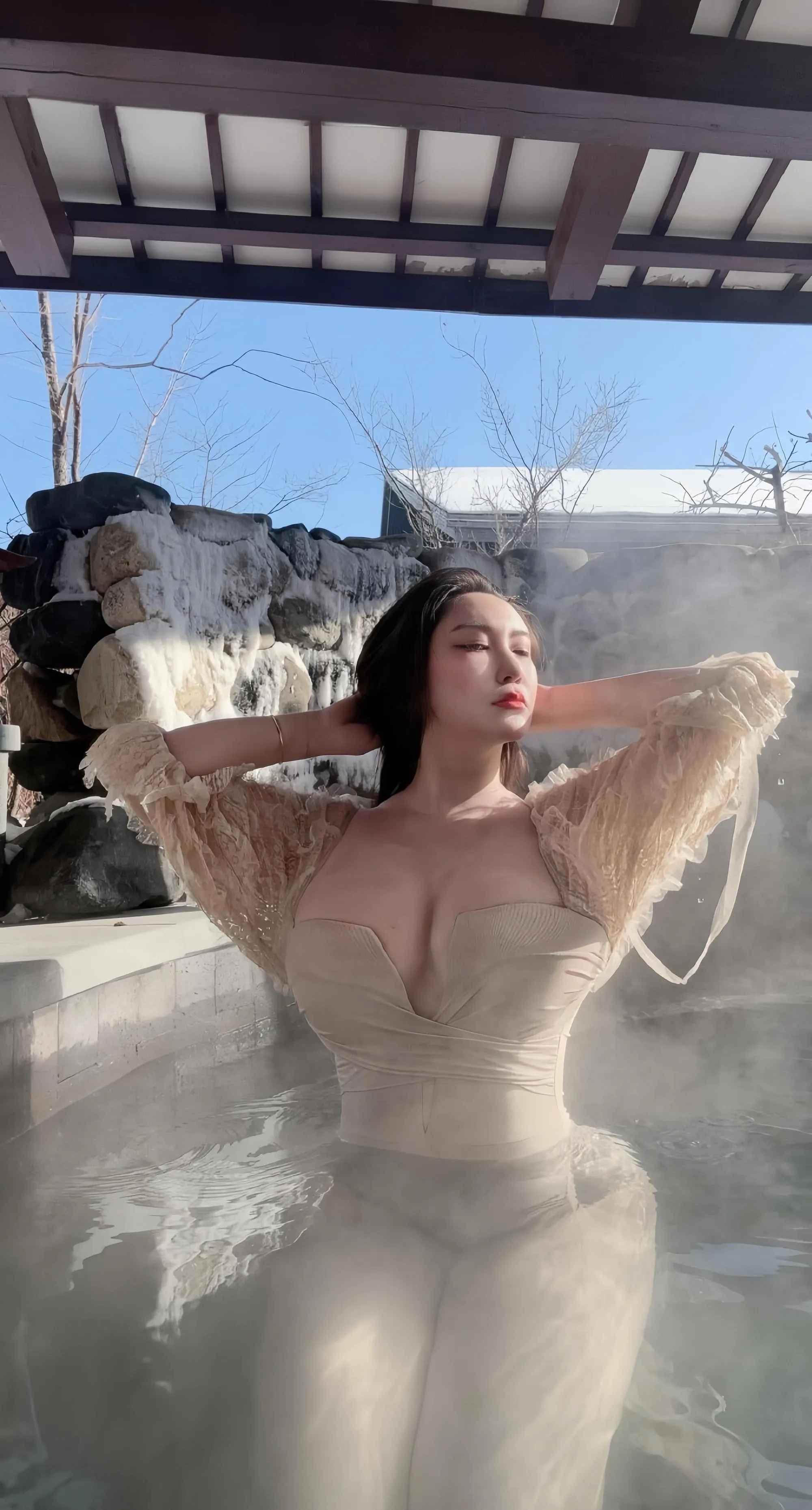 MIYA – NO.029 温泉比基屁 [30P]插图5